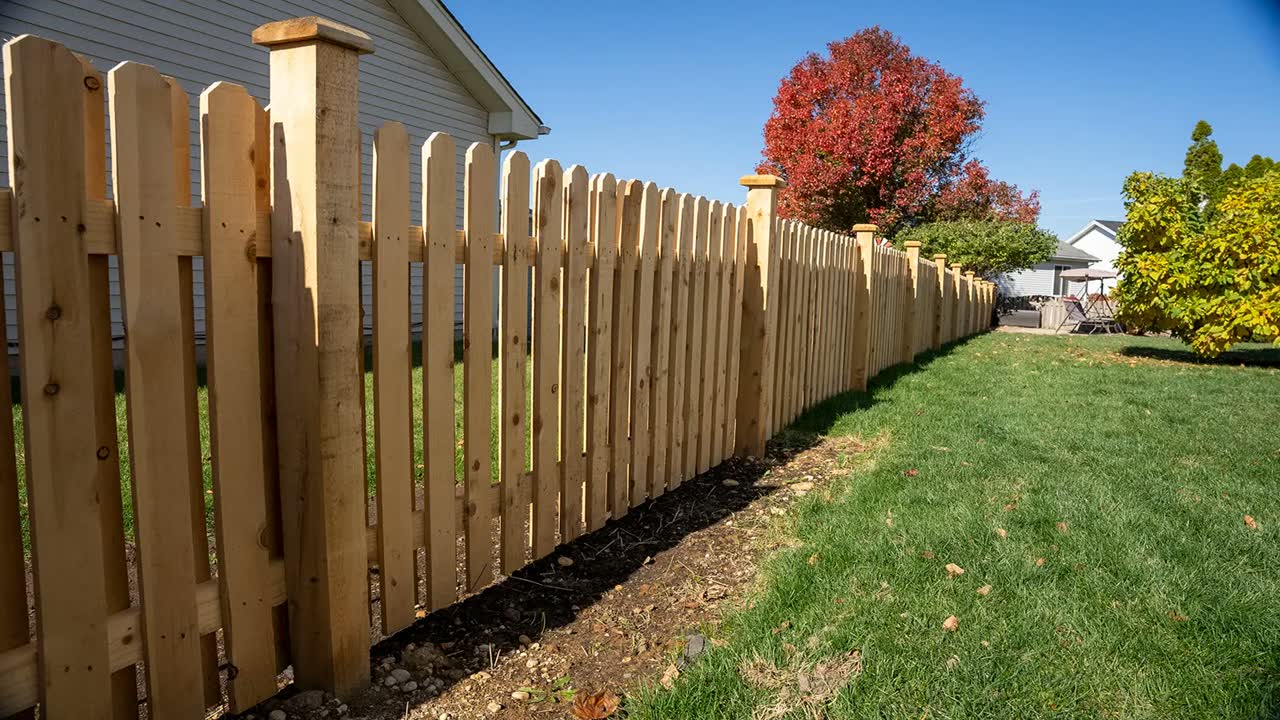 Cedar wood privacy fence