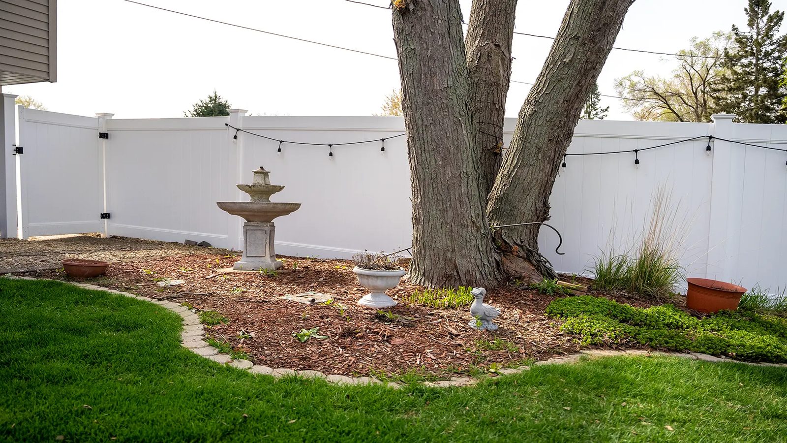 Pro Wood Fence Install